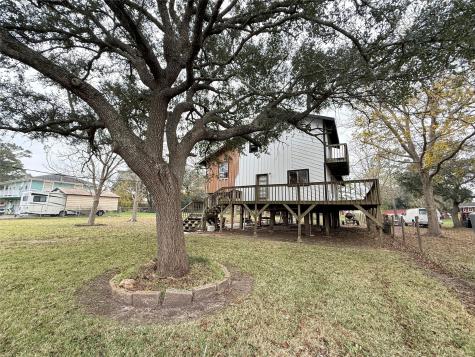2806 Pearl Street Liverpool TX 77577