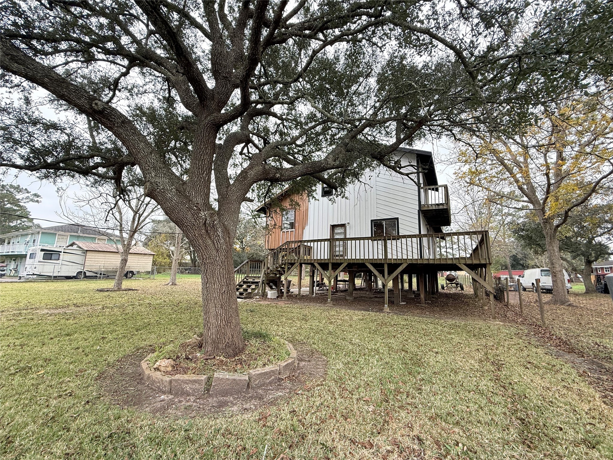 2806 Pearl Street Liverpool TX 77577