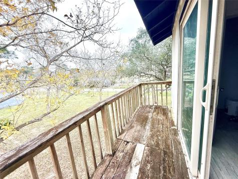 2806 Pearl Street Liverpool TX 77577