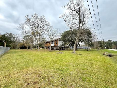 2806 Pearl Street Liverpool TX 77577