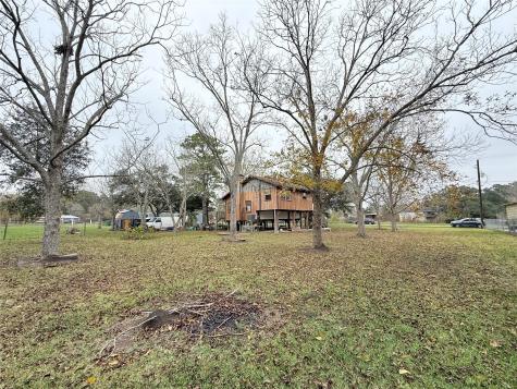 2806 Pearl Street Liverpool TX 77577
