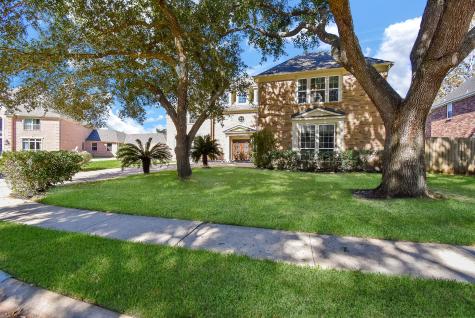 54 Greenlaw Street Sugar Land TX 77479