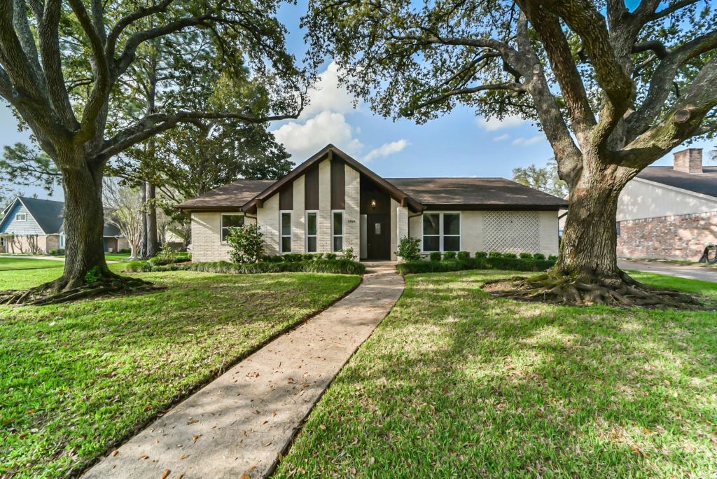 3522 Rolling Green Lane Missouri City TX 77459