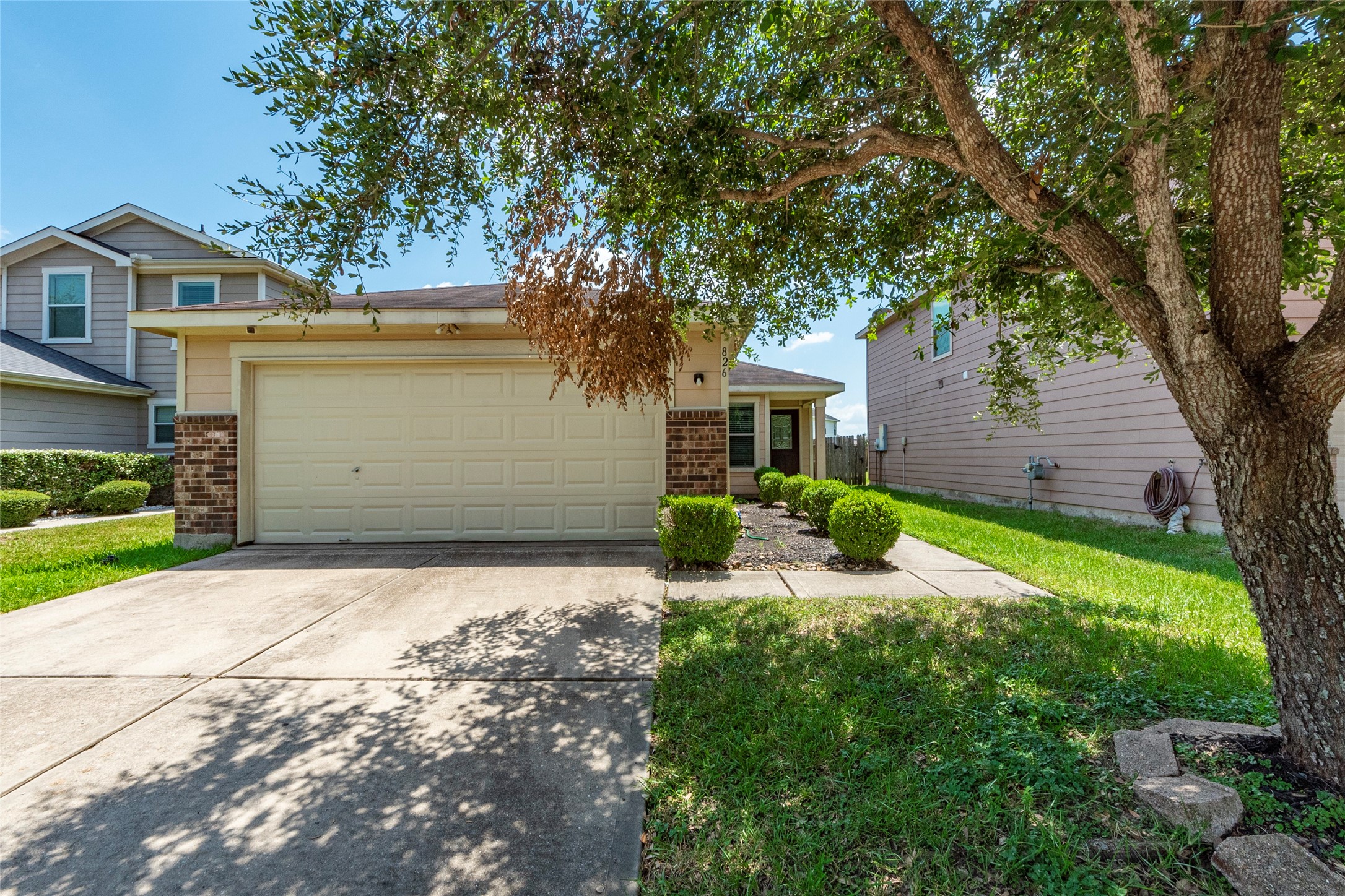 826 Staffordale Manor Lane Houston TX 77047
