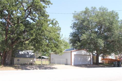 650 S Leon Street Giddings TX 78942