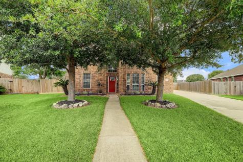 9719 Crestwood Drive Baytown TX 77523