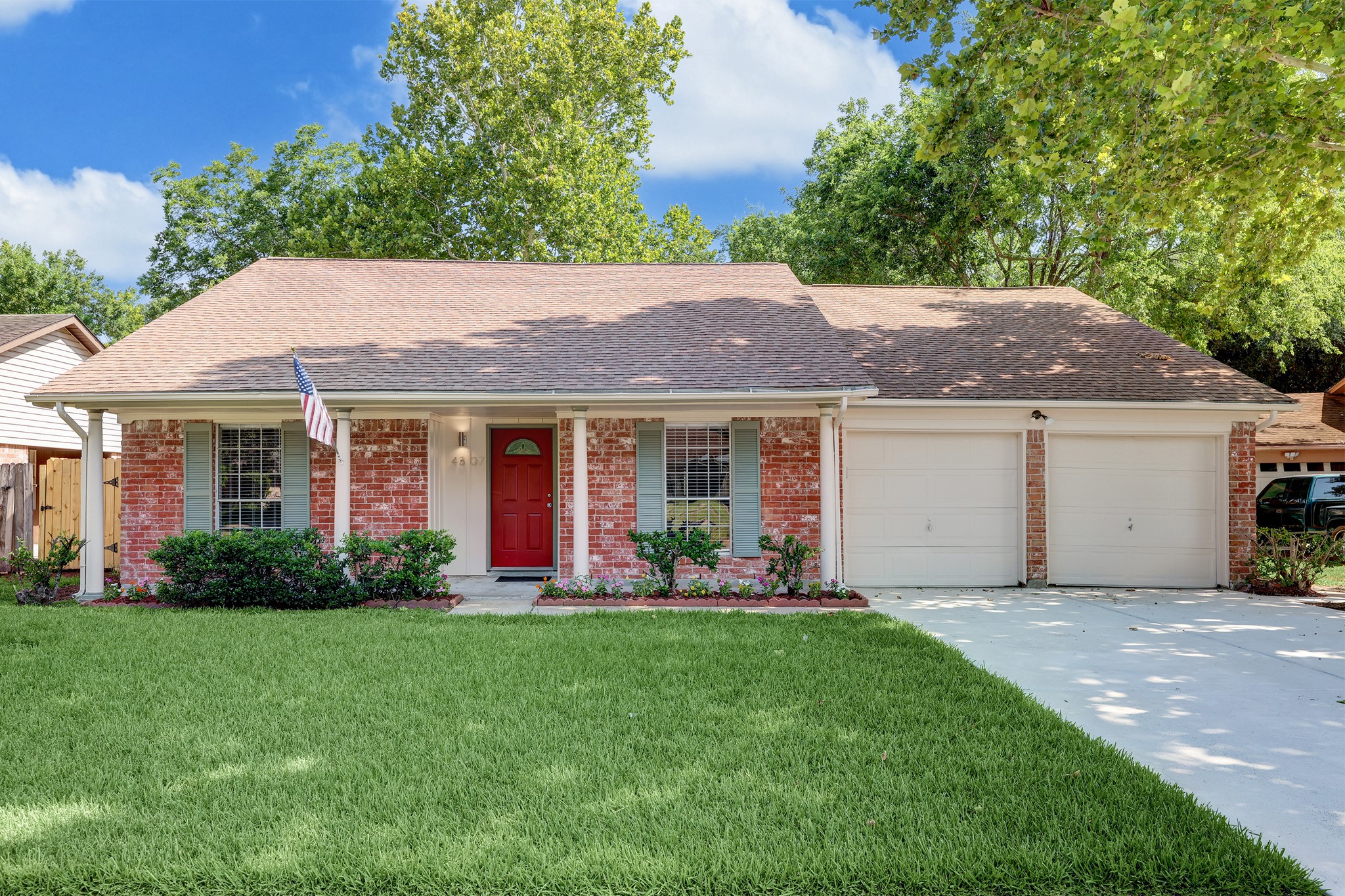 4307 R V Mayfield Drive Houston TX 77088
