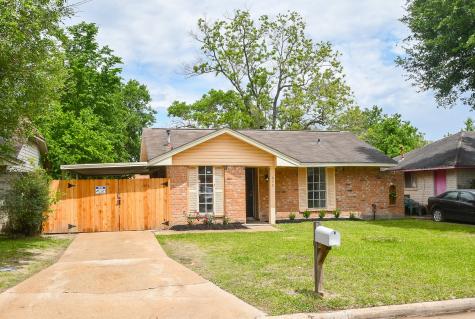 830 Marcolin Street Houston TX 77088