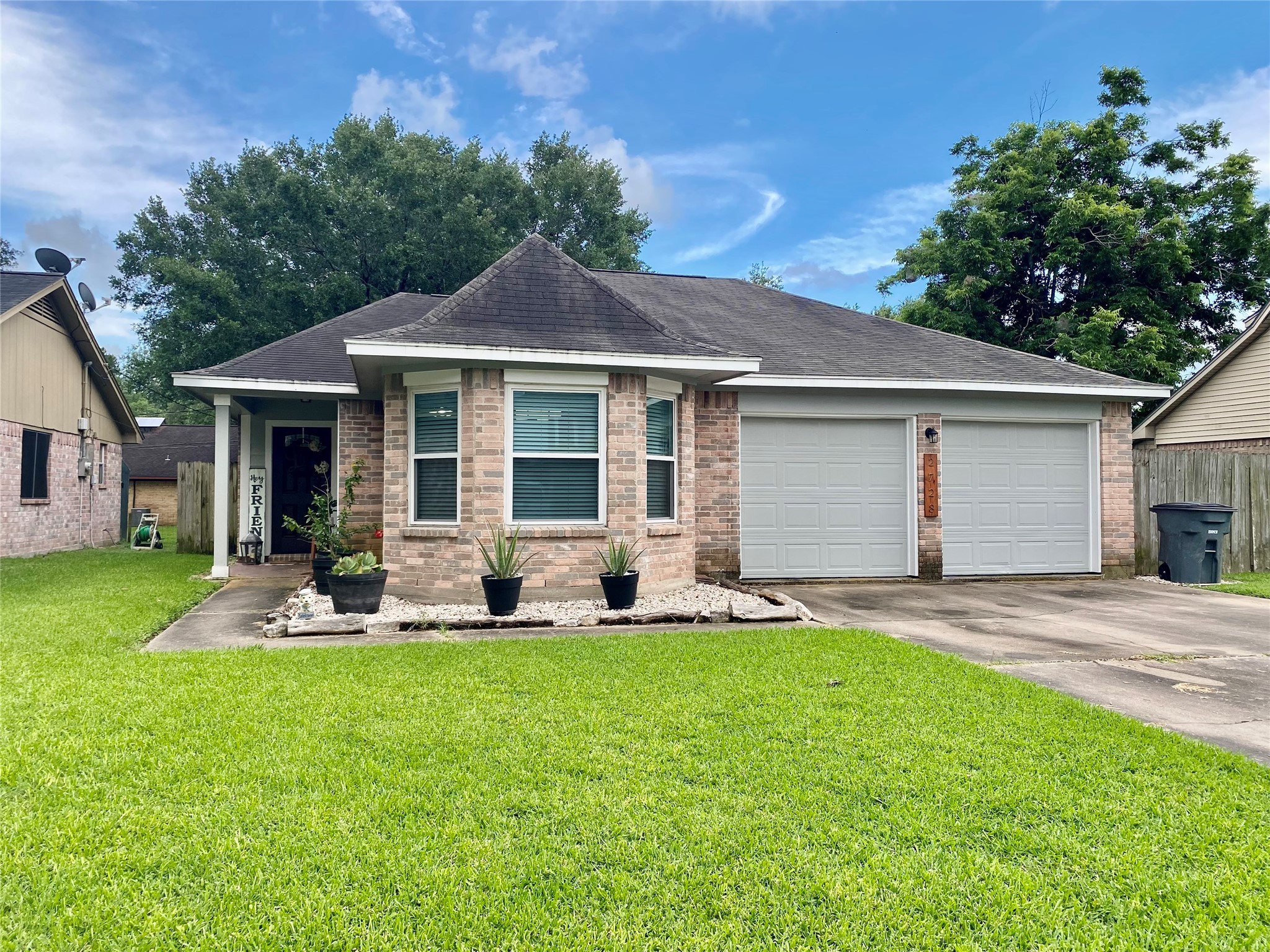 2728 La Mesa Street Bay City TX 77414