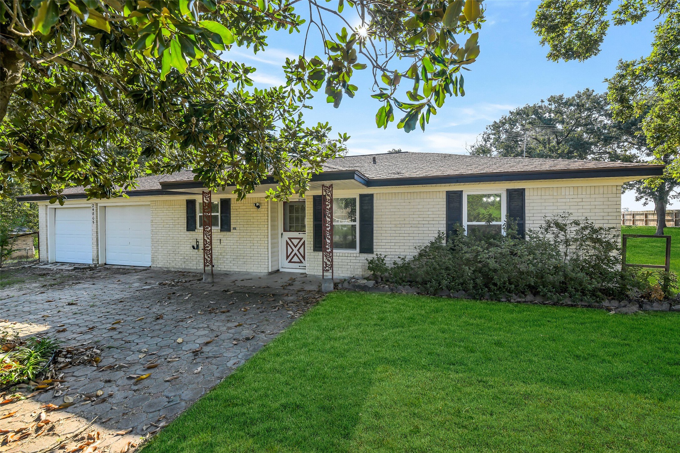 24805 Shannon Street Hempstead TX 77445