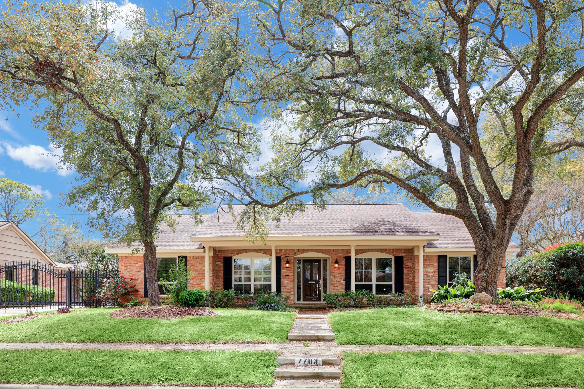 7703 Meadowglen Lane Houston TX 77063