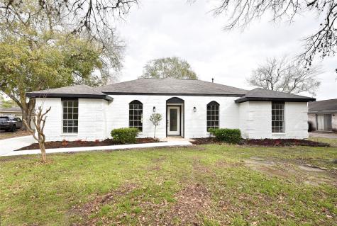 1510 Briarbank Drive Sugar Land TX 77498