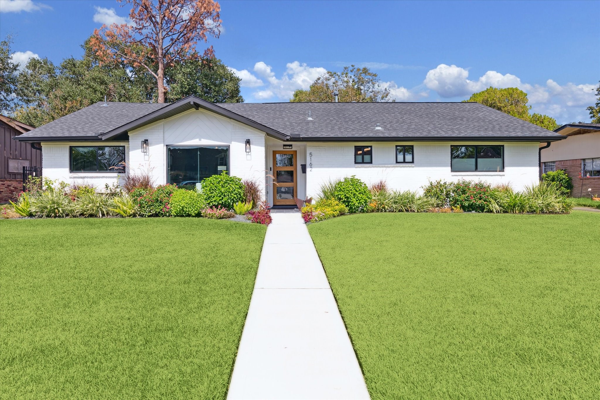 5162 Kingfisher Drive Houston TX 77035