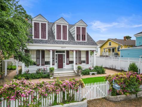 1217 Church Street Galveston TX 77550