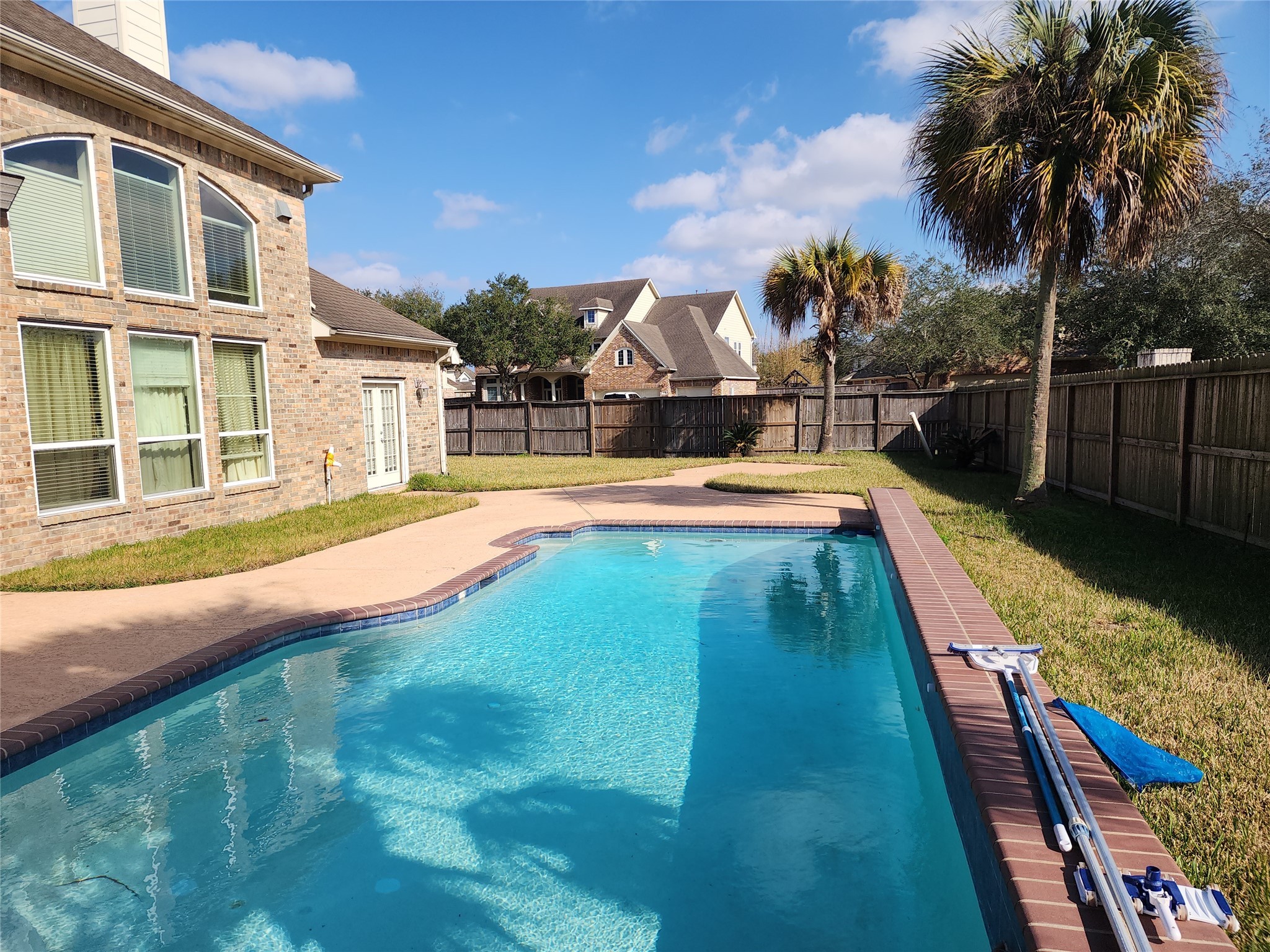 5302 Southchase Lane League City TX 77573