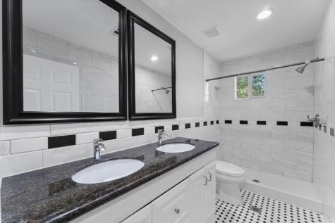 2 Ground Brier Court The Woodlands TX 77381