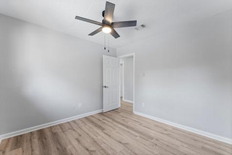 2 Ground Brier Court The Woodlands TX 77381