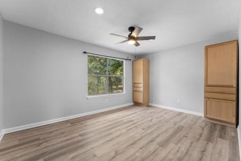 2 Ground Brier Court The Woodlands TX 77381
