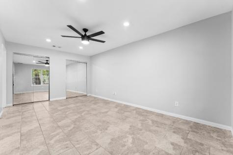2 Ground Brier Court The Woodlands TX 77381