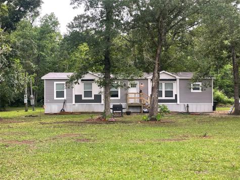 211 County Road 4111 Dayton TX 77535