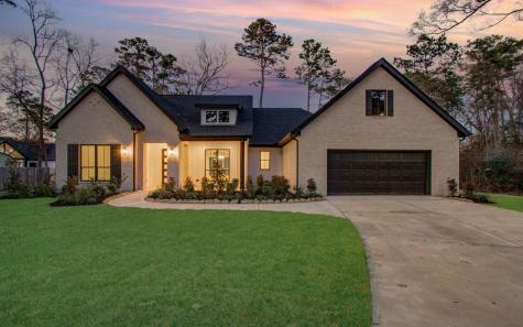 2743 Constantine Roman Forest TX 77357