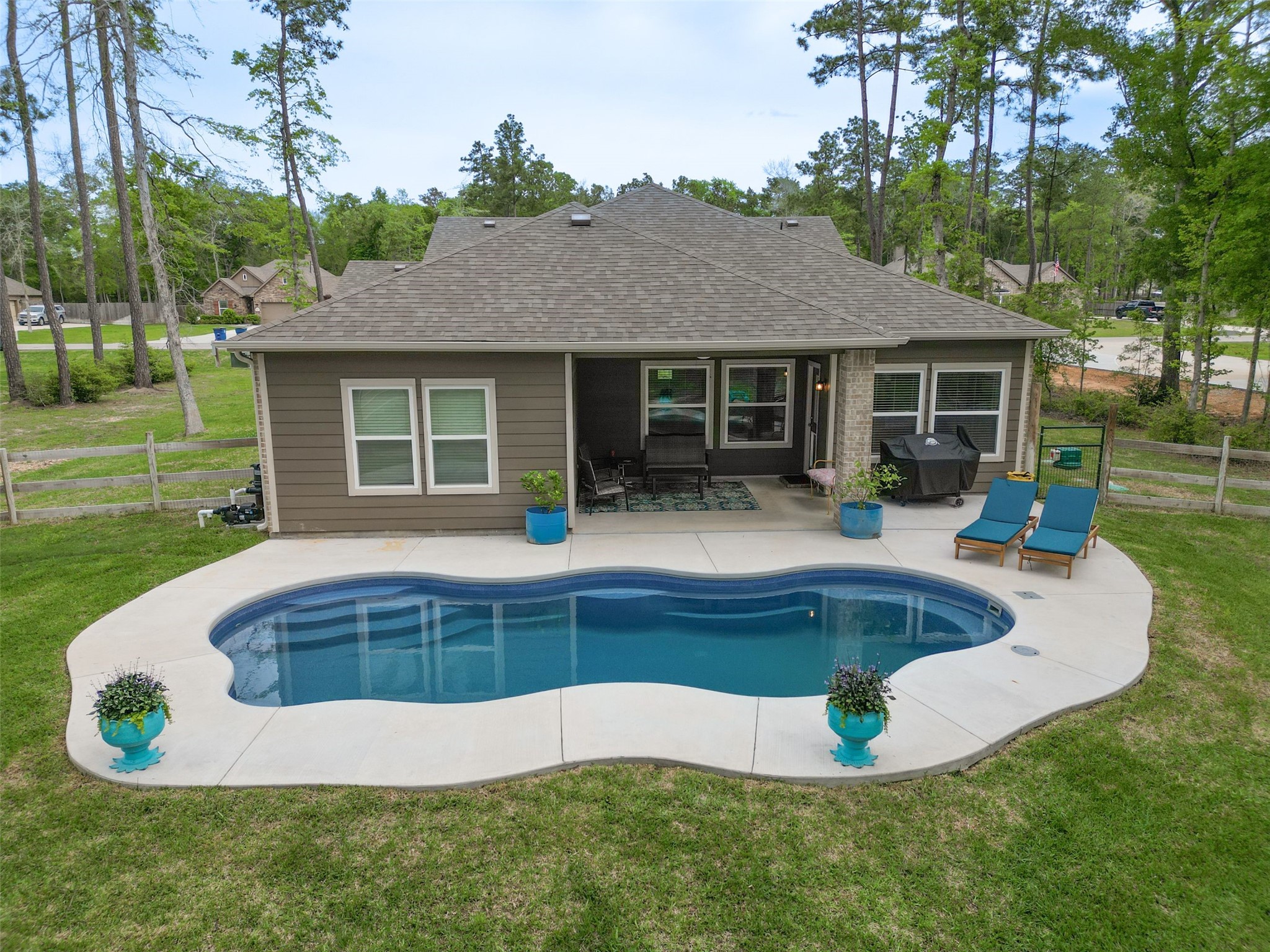 16138 Hidalgo Street Conroe TX 77303