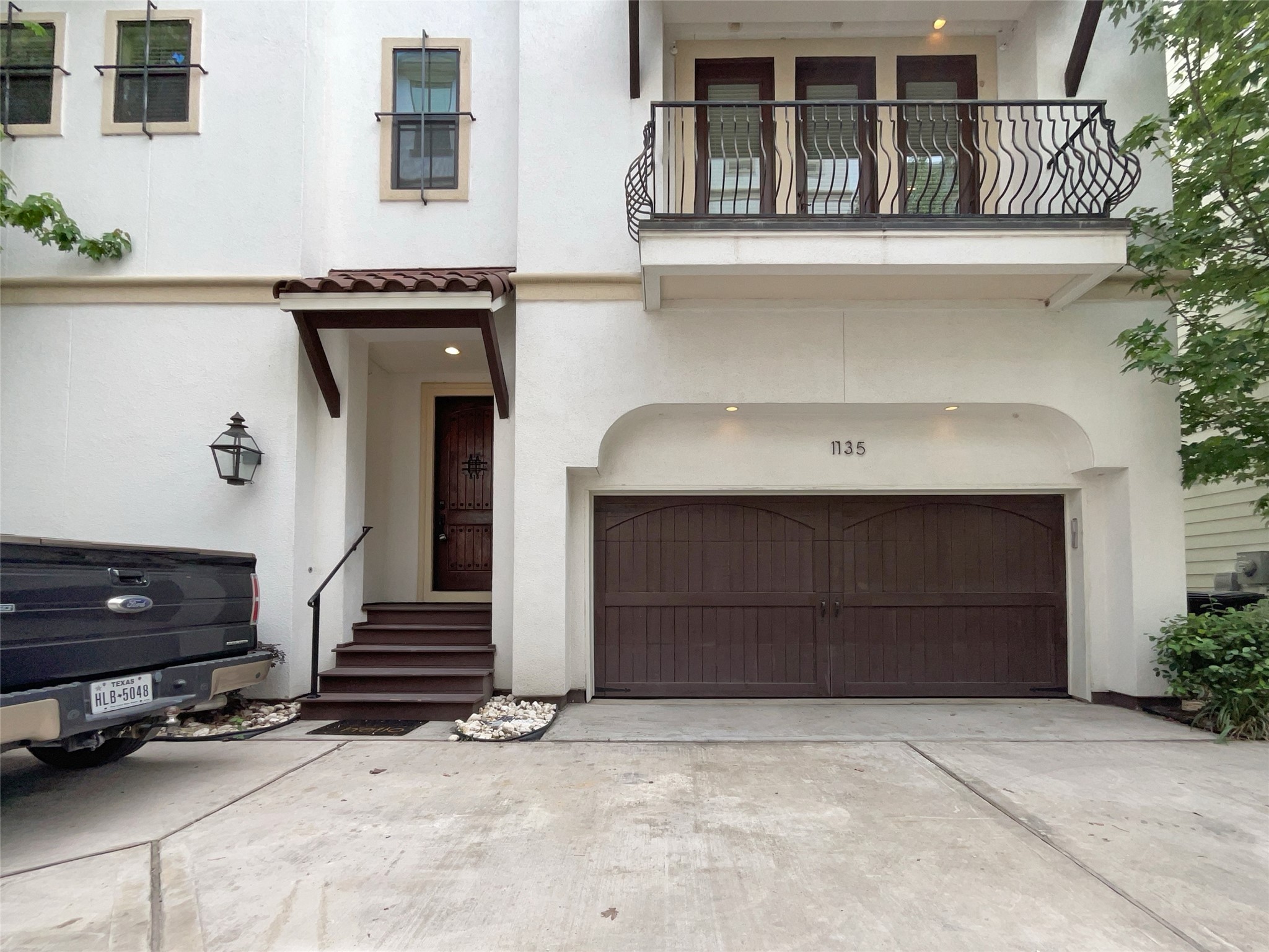1135 W 15th 1/2 Street Houston TX 77008