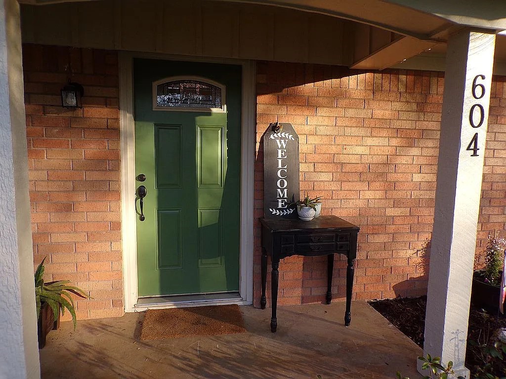 604 W Chestnut Street Grapeland TX 75844