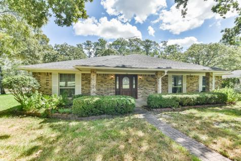 1427 Lamesa Drive Conroe TX 77384