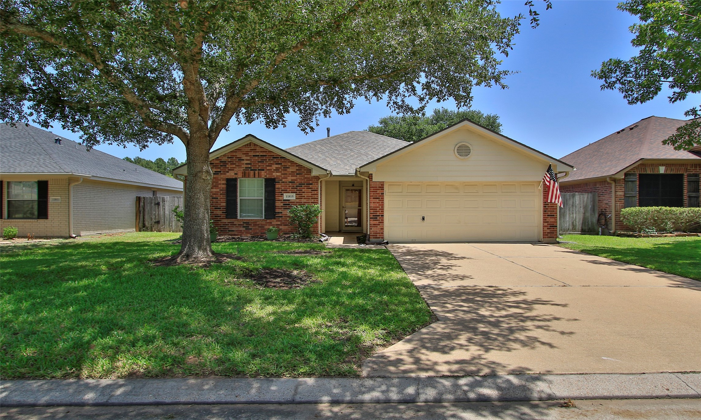11815 Lois Lane Pinehurst TX 77362