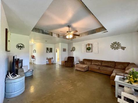 862 County Road 4570 Kennard TX 75847
