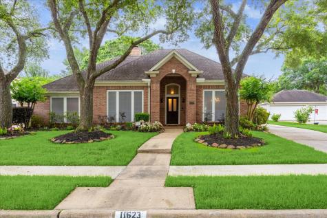 11623 Mighty Redwood Drive Houston TX 77059