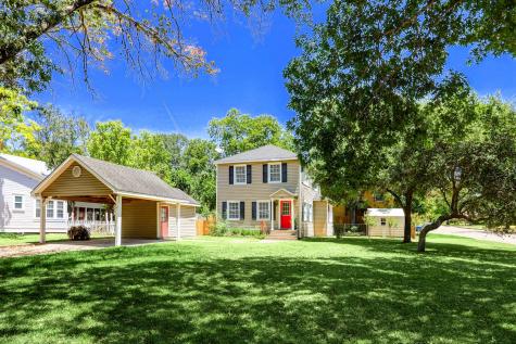 202 N Jones Street Navasota TX 77868