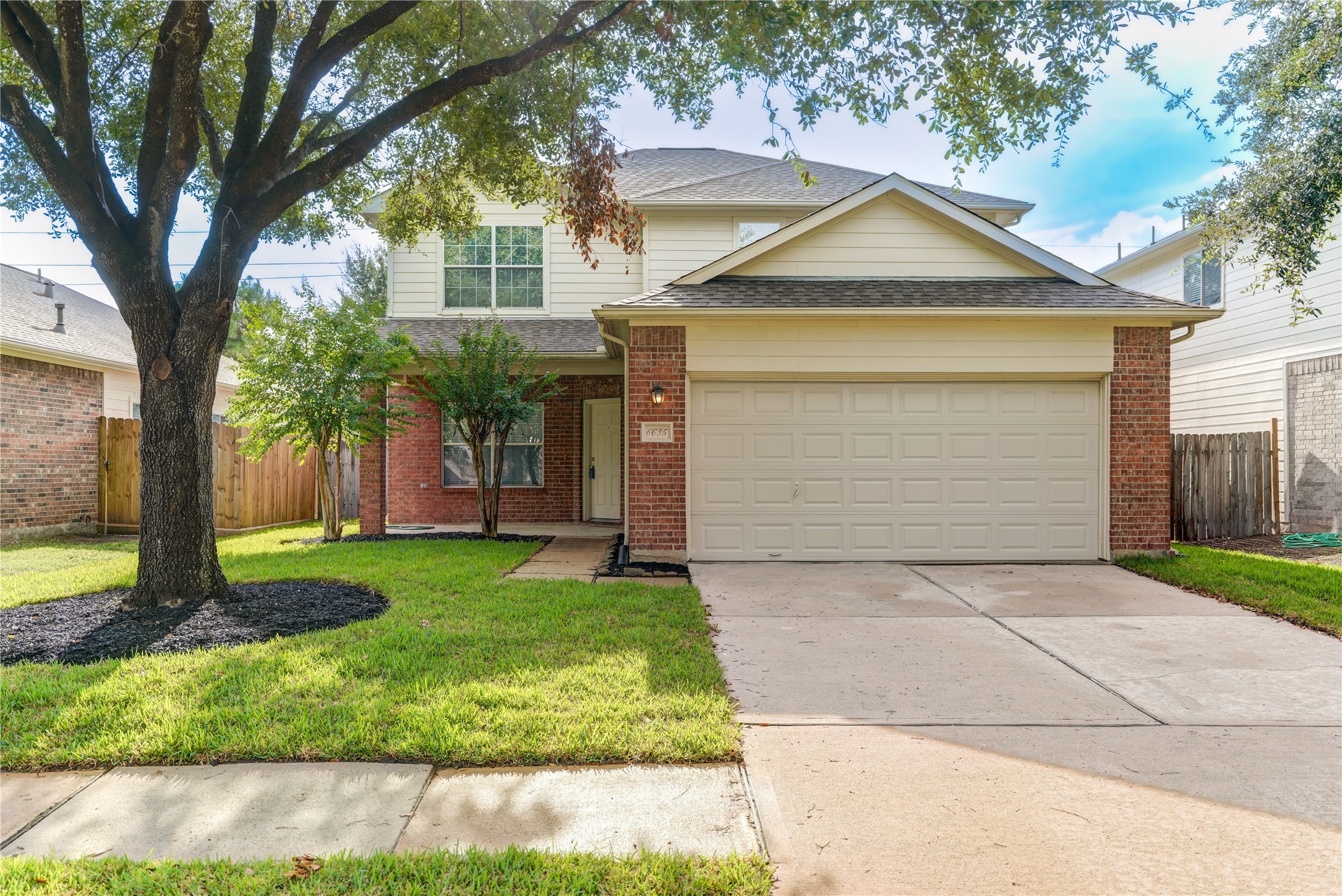 6635 Stonecross Creek Lane Katy TX 77449