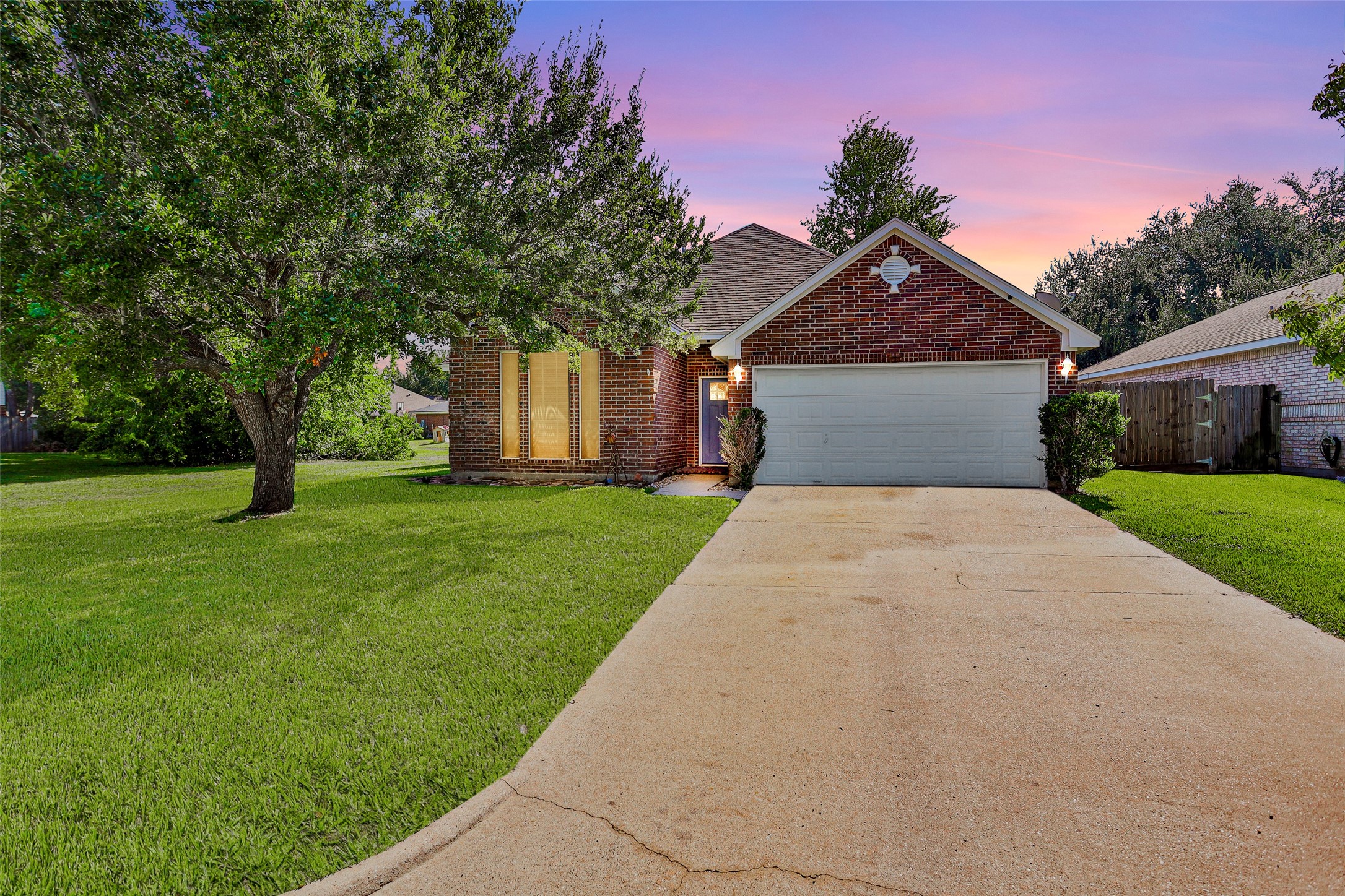 7075 Pleasure Lake Drive Willis TX 77318