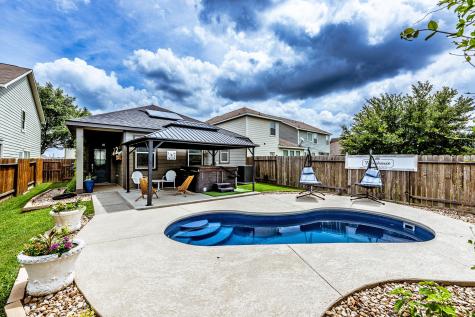 10880 S Lake Mist Ln, Willis TX 77318