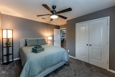 10880 S Lake Mist Ln, Willis TX 77318