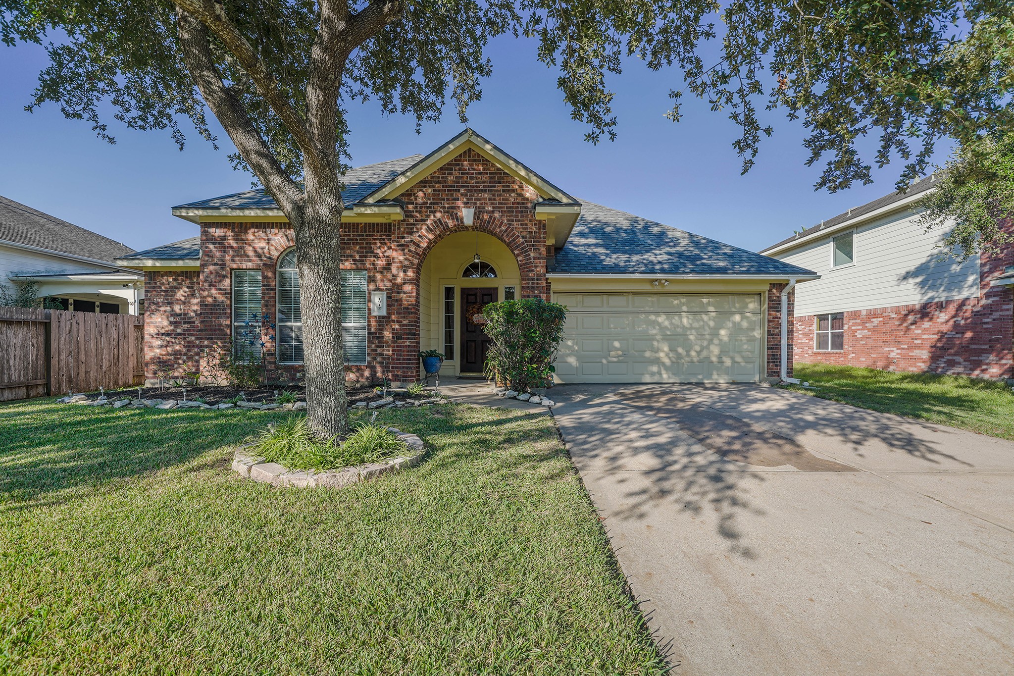 1912 Plum Falls Lane Pearland TX 77581