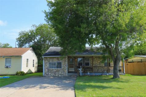 726 W 8th Street Freeport TX 77541