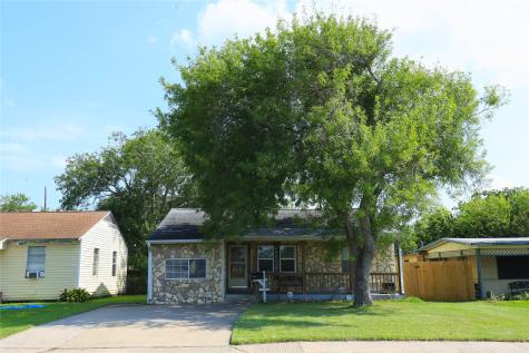 726 W 8th Street Freeport TX 77541
