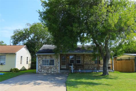 726 W 8th Street Freeport TX 77541