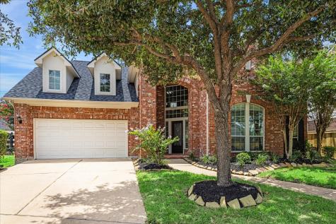 5807 Serrano Terrace Lane Houston TX 77041