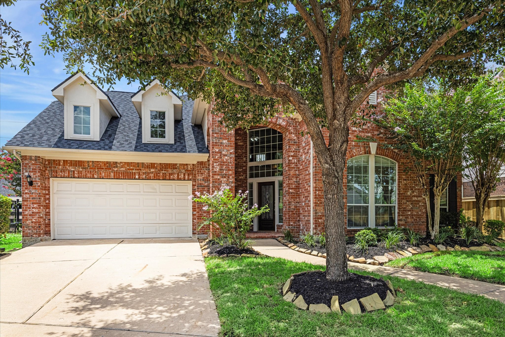 5807 Serrano Terrace Lane Houston TX 77041