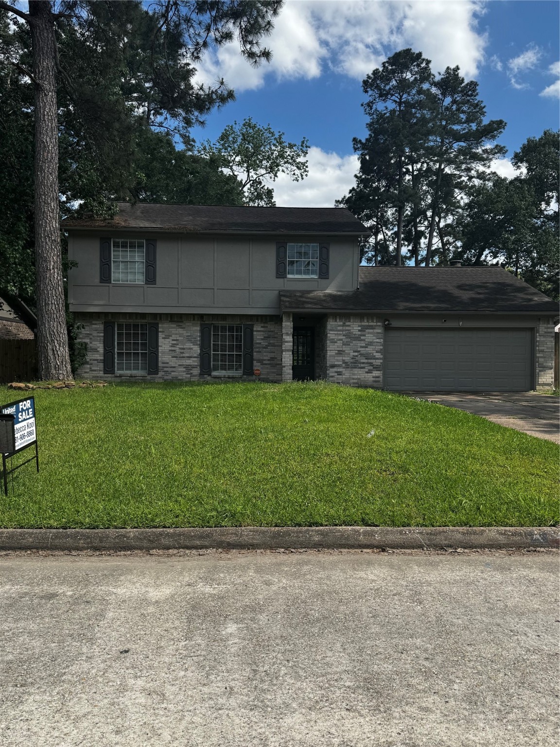 2911 Maple Knoll Drive Kingwood TX 77339