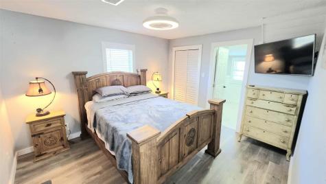 16623 Jolly Roger Road Galveston TX 77554