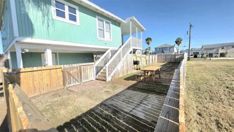 16623 Jolly Roger Road Galveston TX 77554