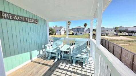 16623 Jolly Roger Road Galveston TX 77554