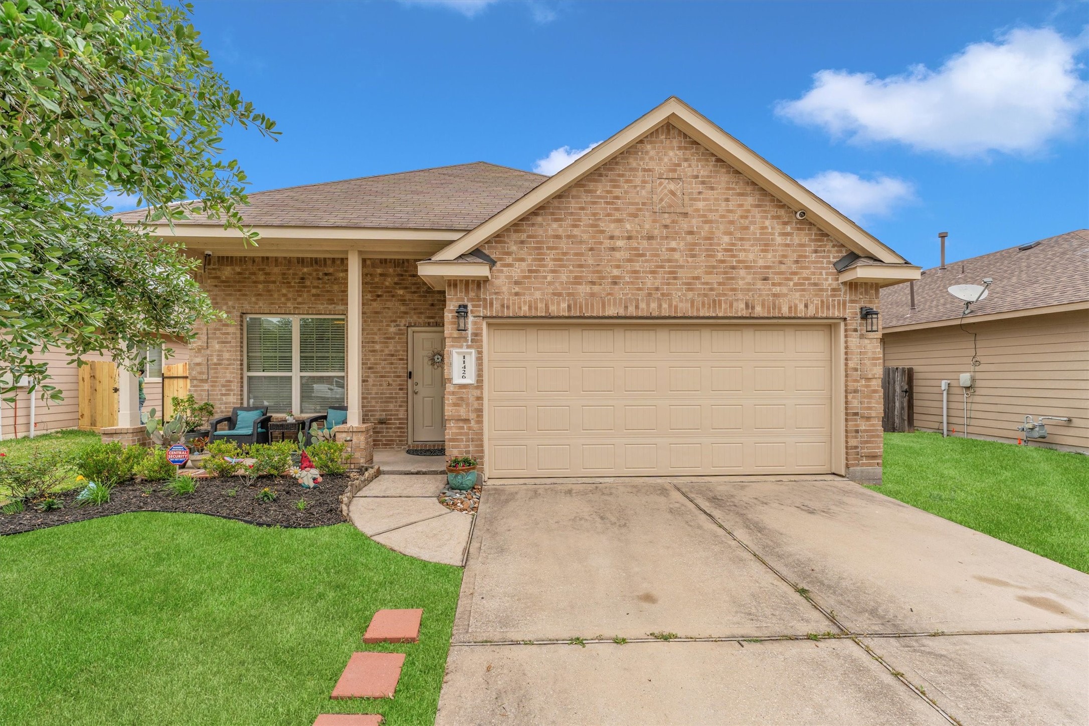 11426 Supreme Court Conroe TX 77304