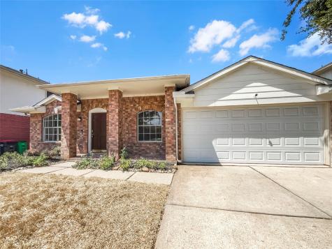 4610 Pleasant Trail Fresno TX 77545