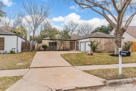 12026 Rocky Knoll Drive Houston TX 77077